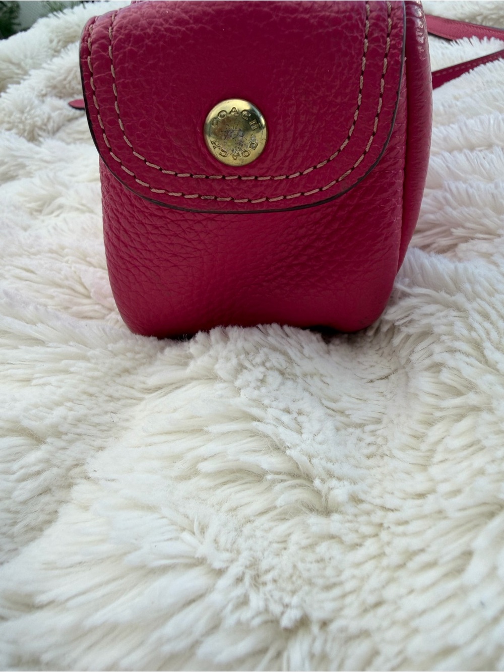 Coach Hot Pink Leather Crossbody Bag - Picture 4 of 10
